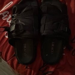 Draco Slides (Black)  Size(9-10)
