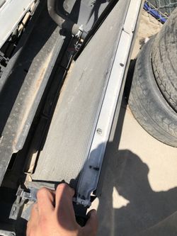 Dodge magnum (radiator) oem mopar