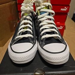 Converse Size 7 Womans