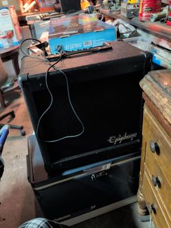 Epiphone guitar amp and guitar