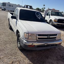 Toyota Tacoma 2.7 V4 Manual 