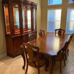 Dinning Table With 6 Chairs and China/buffet Cabinet