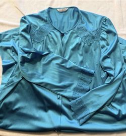 Satin robe