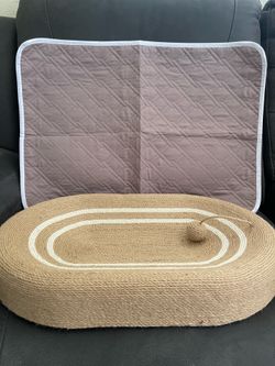 Cat bed scratcher