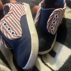 Kids Toms shoes