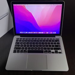 MacBook Pro Laptop Computer Bundle Nice LOOK