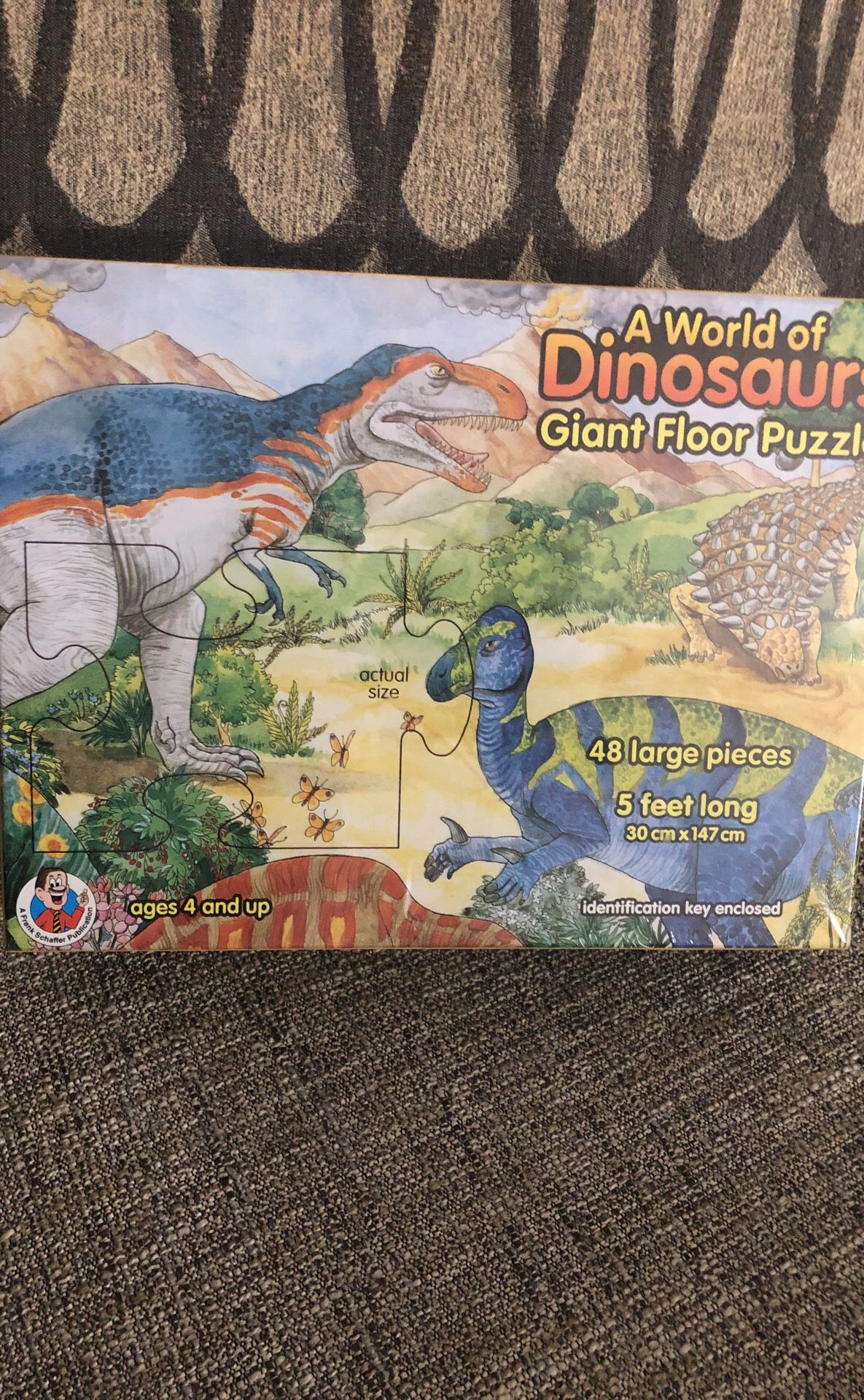 A world of Dinosaurs 🦕 🦖 Puzzle. Please see all the pictures and read the description