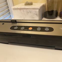 Vacuum Sealer 🧊 Portable Food Saver Machine 🥩🥦✨