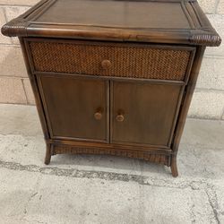 End table/nightstand/cabinet/bamboo cabinet/bamboo end table