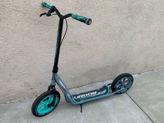 Maddgear urban glide scooter