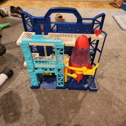 Space Ship Station 
