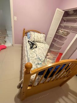 Twin bed