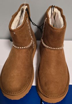 Women's Boots Size 10 New