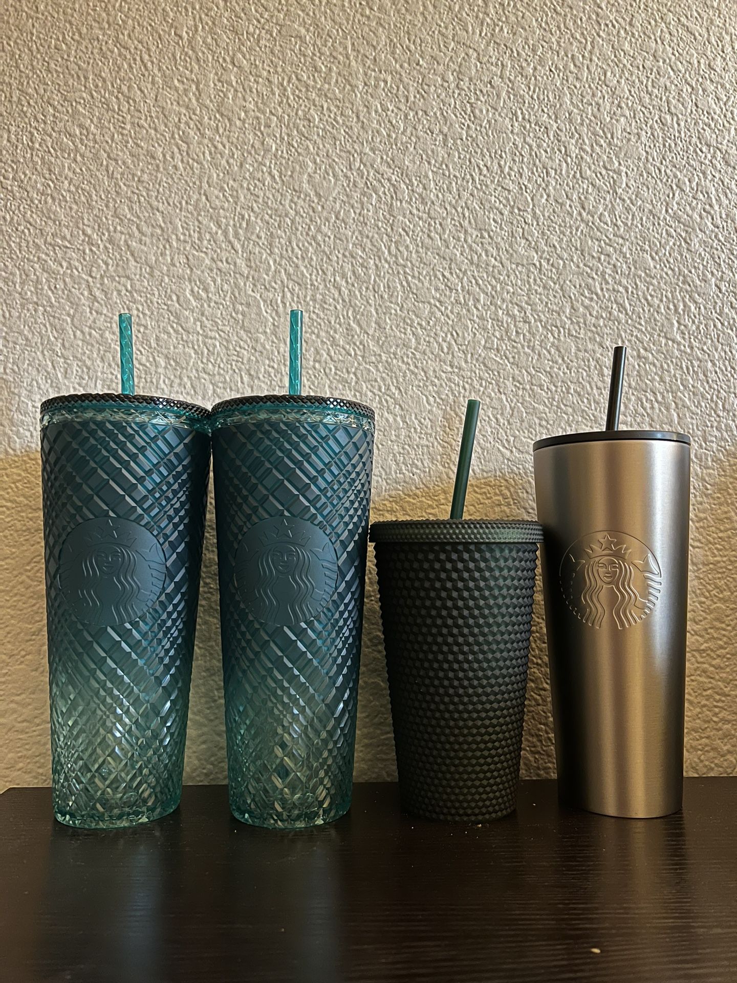 Starbucks Sippers