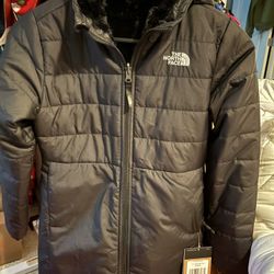 Kids North face Black Jacket With Fur Size M (10/12) Brand New!