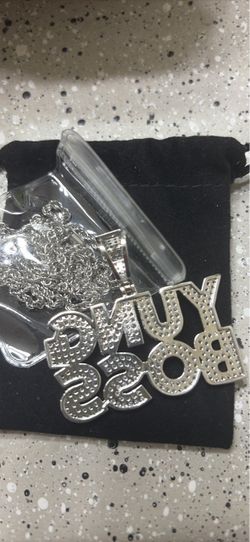 YOUNG BOSS Iced Out Chain Necklace
