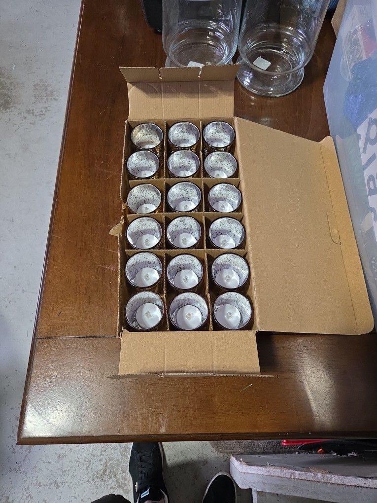 48 Battery Operated Tea Lights All Working Condition