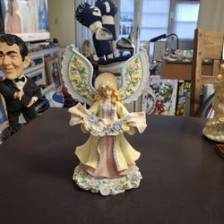 Wildflower Angels " Gift Of Abundance " 2001 Kathy Killip, High Quality Resin W/Incredible Detail 10.5"H