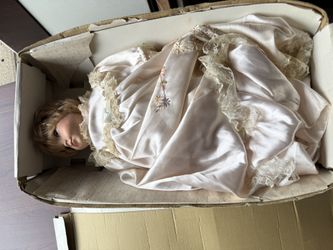 William Tung Porcelain Doll (Stacy)