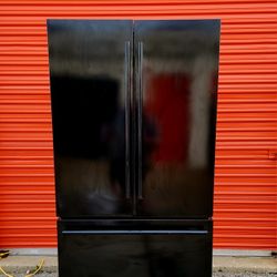 REFRIGERATOR FRIDGE FRENCH DOOR COUNTER DEPTH  LIKE NEW 