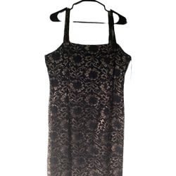 Sheri Martin Vintage Lace Dress With Stretch Lining Slit In Back