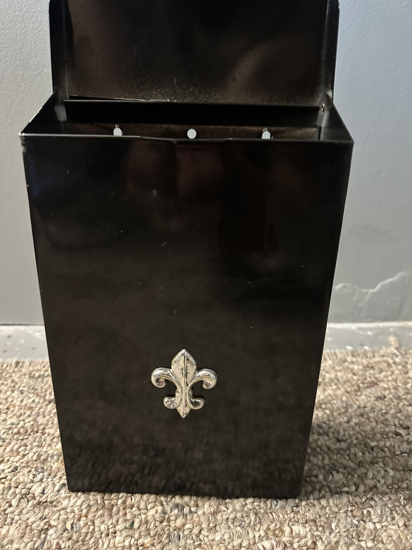 Mailbox Used