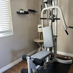 WORKOUT EQUIPMENT 