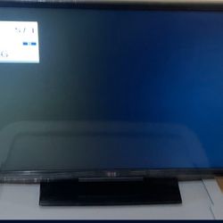 32” LG TV