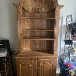 ✨ Antique Hutch / Bookcase Cabinet – Ornate Carving ✨