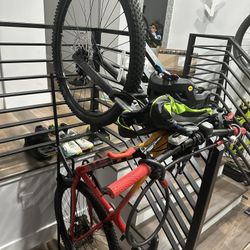 Trek Marlin 7 - Marigold to Radioactive Red Fade