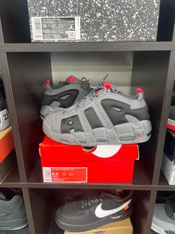 Nike Air More Uptempo Low sneakers  dark grey and light crimson
