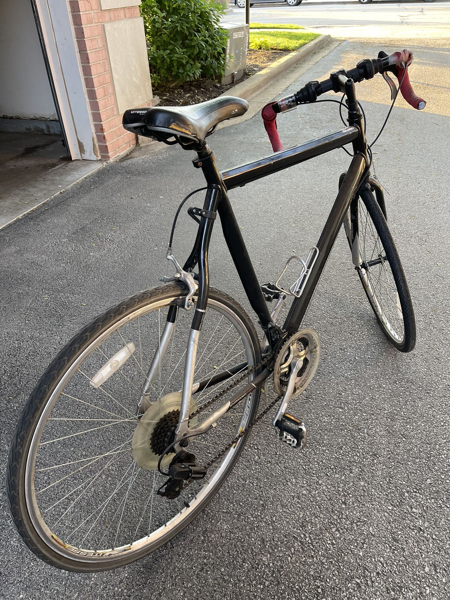 GMC 700C Denali road bike