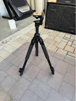 Bushnell Tripod