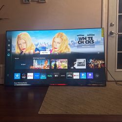 Samsung - 70" Class DU7200 Series Crystal UHD 4K Smart Tizen TV