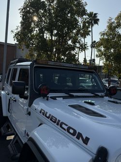 Seven Sparta  and Dv8 bar LED Light