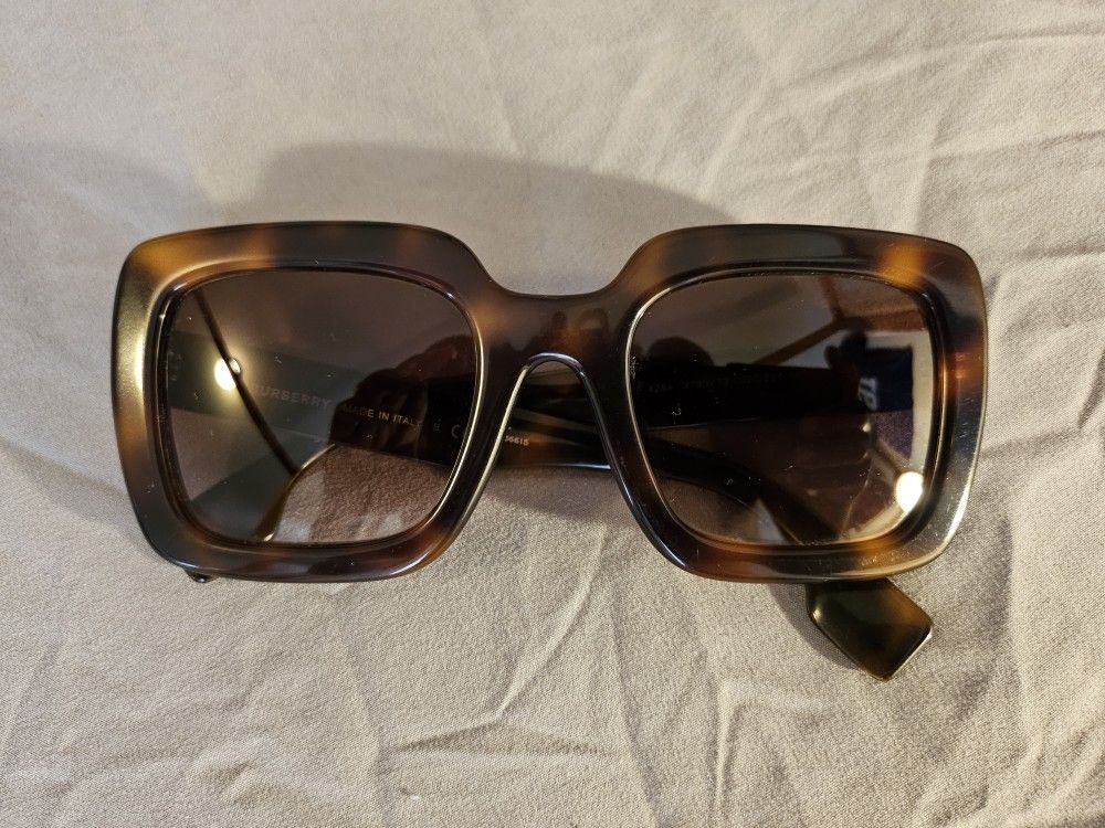 Burberry Sunglasses