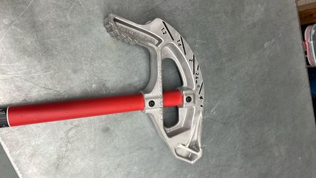 Milwaukee 48-22-4072 1” EMT Aluminum Conduit Bender and Handle