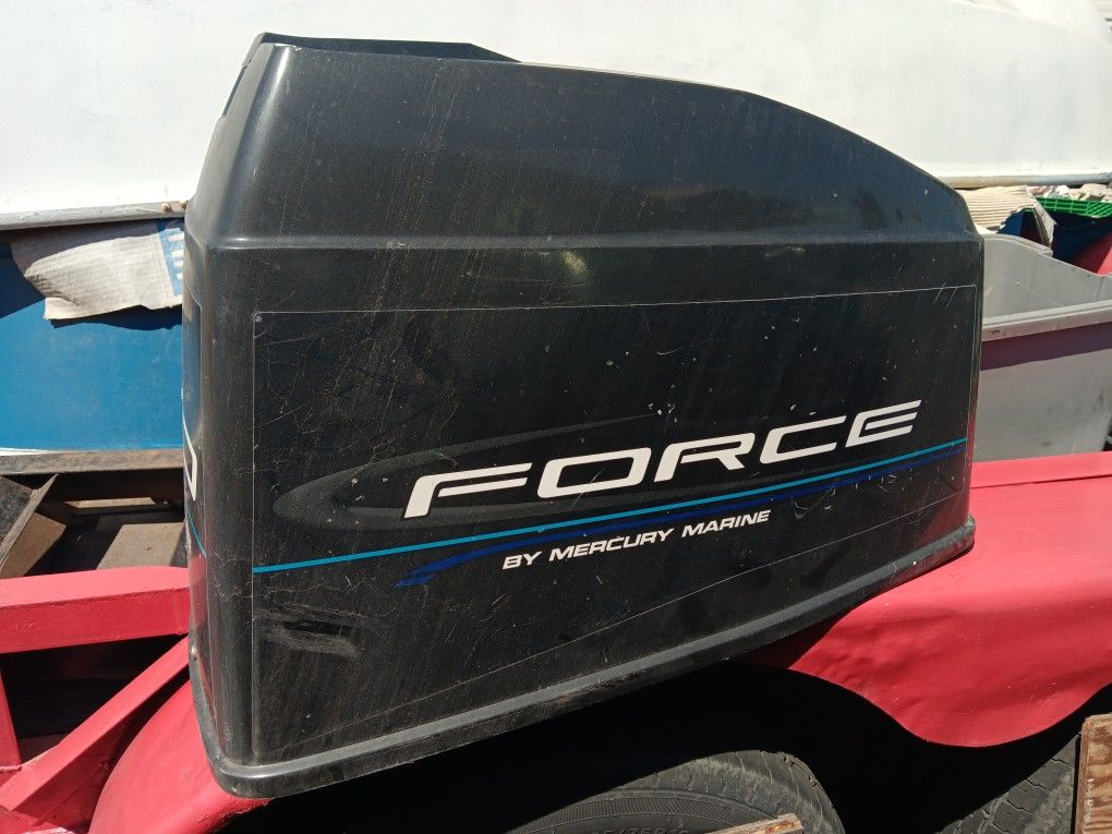 120 Horsepower Outboard Motor Cover