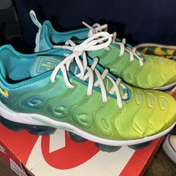 Vapormax