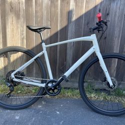 Specialized sirrus X 2.0