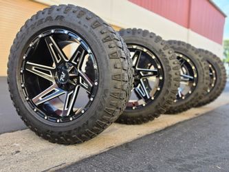 Wheels 20x10 6 lugs universal