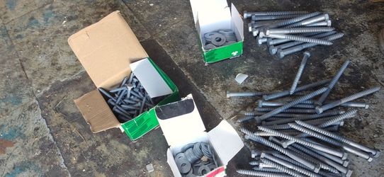 Galvanized Lag screws and washers