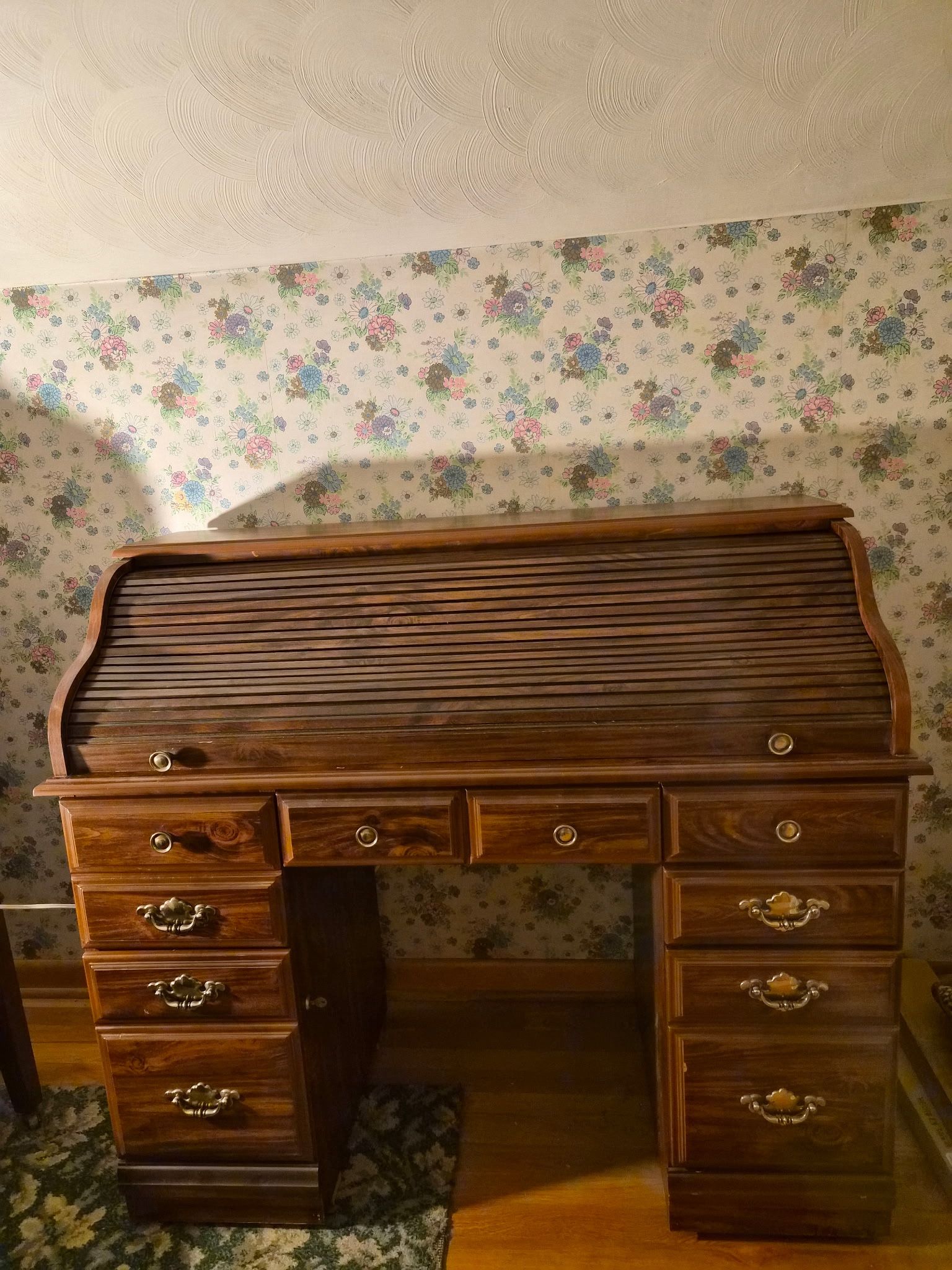 Antique Roll Top Desk