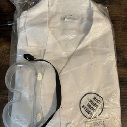 Brand New White Lab Coat Medium With Goggles 