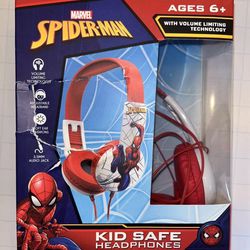 Spider man Kid Safe Wired Headphones Adjustable Headband Soft Ear Cushions