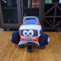 Indoor/Outdoor Machine Washable Fabric Ride On Little Tikes Pillow Racers Firetruck *Pick-up in Great Bridge*