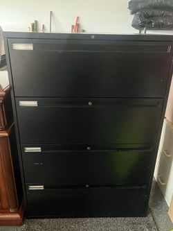 Heavy duty file cabinet good condition OBO