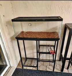 20 gal terrarium with screen lid & stand