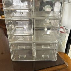 Makeup Organizer 
