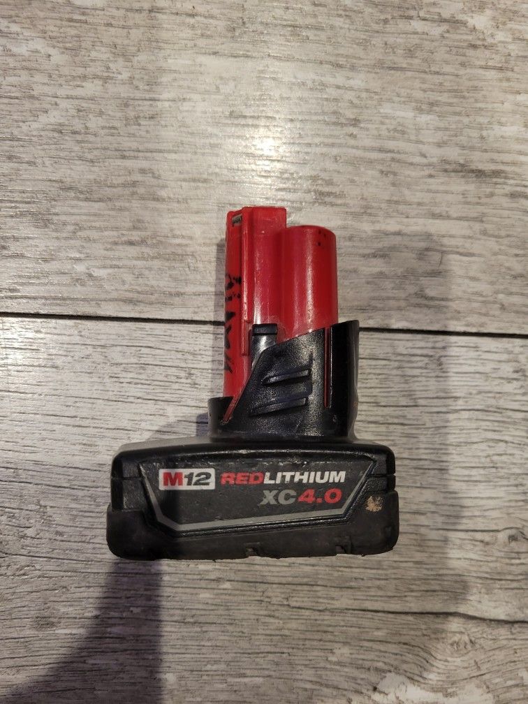 Milwaukee M12 Red Lithium XC 4.0 Battery